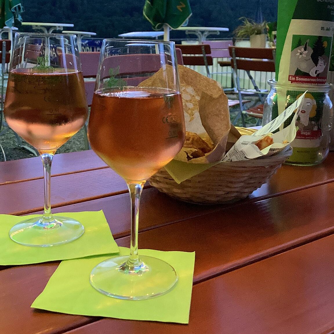 Abendstimmung im Biergarten
